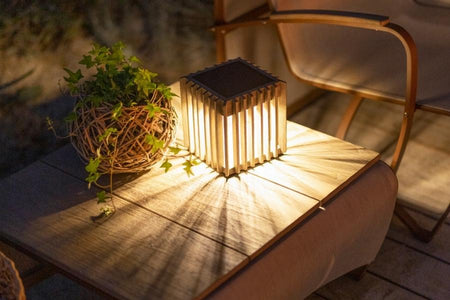 Bay Solar Table Light